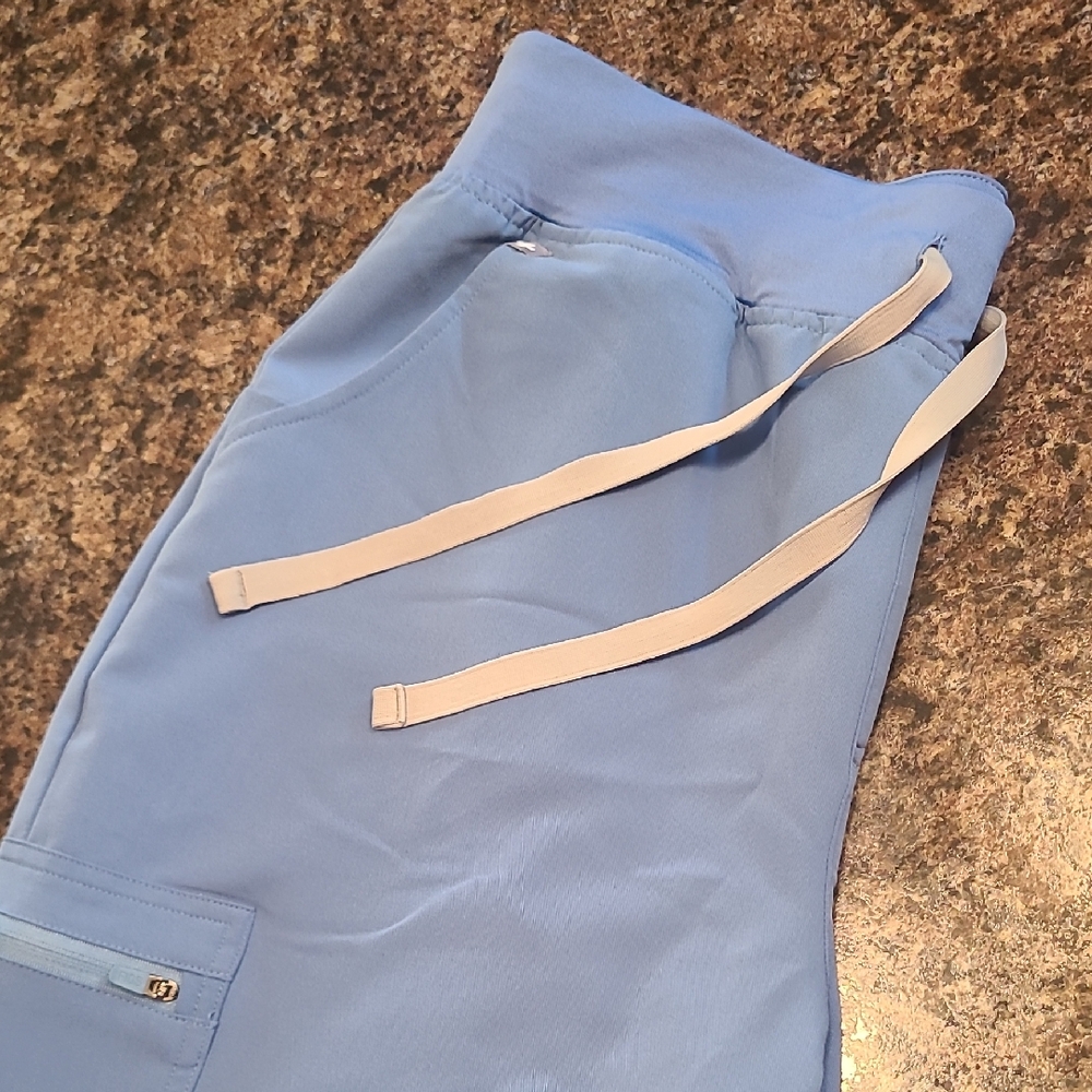 Figs Women's Scrub Pants in Light Blue